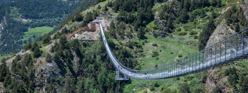 Puente tibetano Canilló